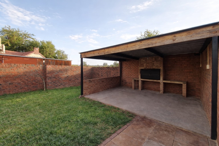 2 Bedroom Property for Sale in Kathu Northern Cape